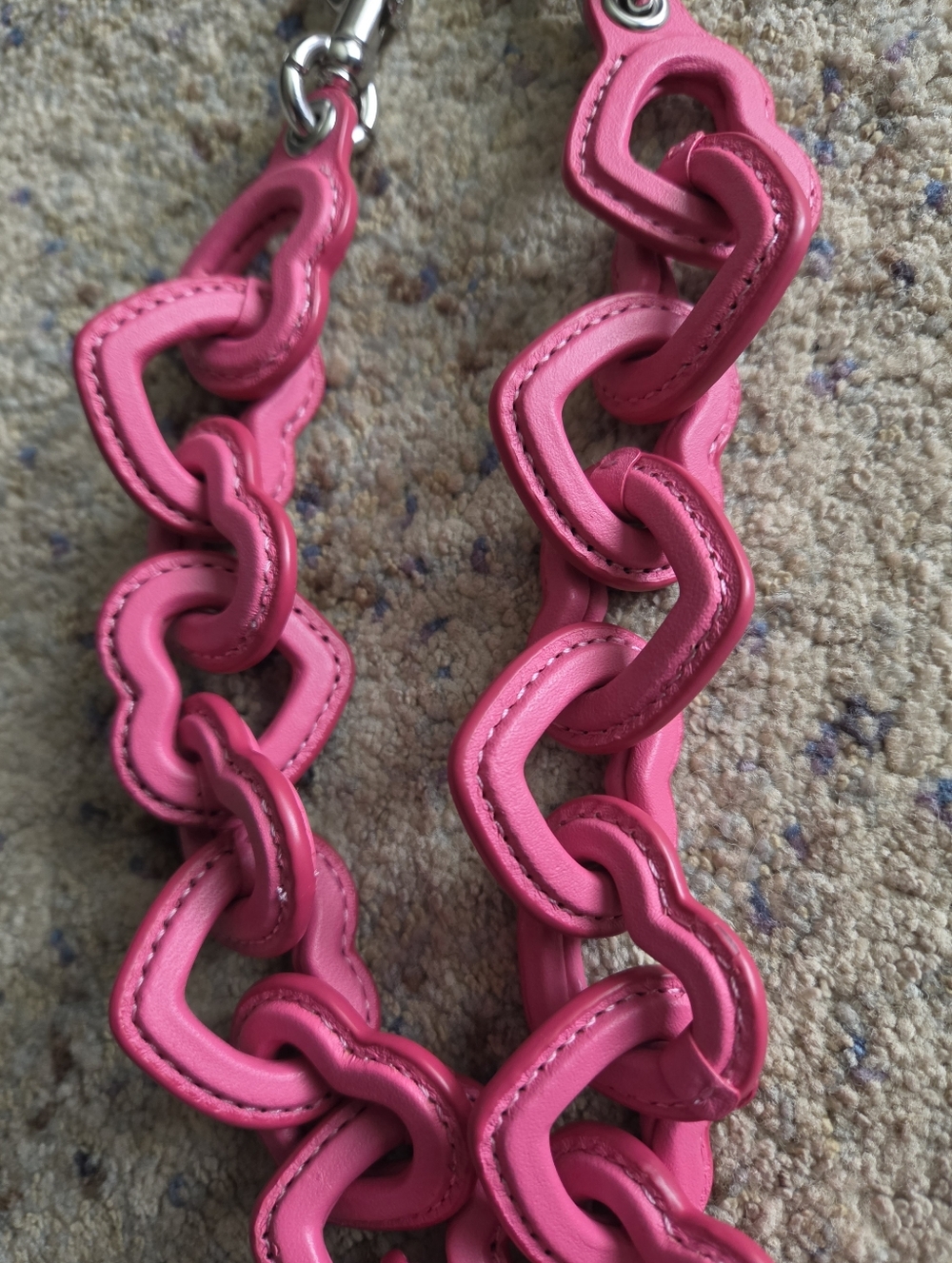 Coach Leather Covered Short Chain Strap Petunia Pink Heart - Picture 3 of 4